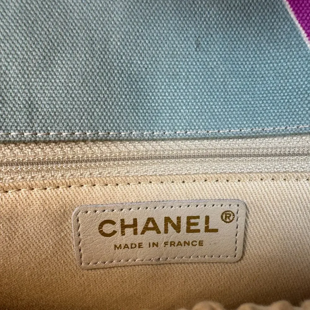 Chanel Eiffel Tower Flap Bag Vintage Paris Shoulder Purse CC Rare Quilted Canvas - Picture 9 of 16